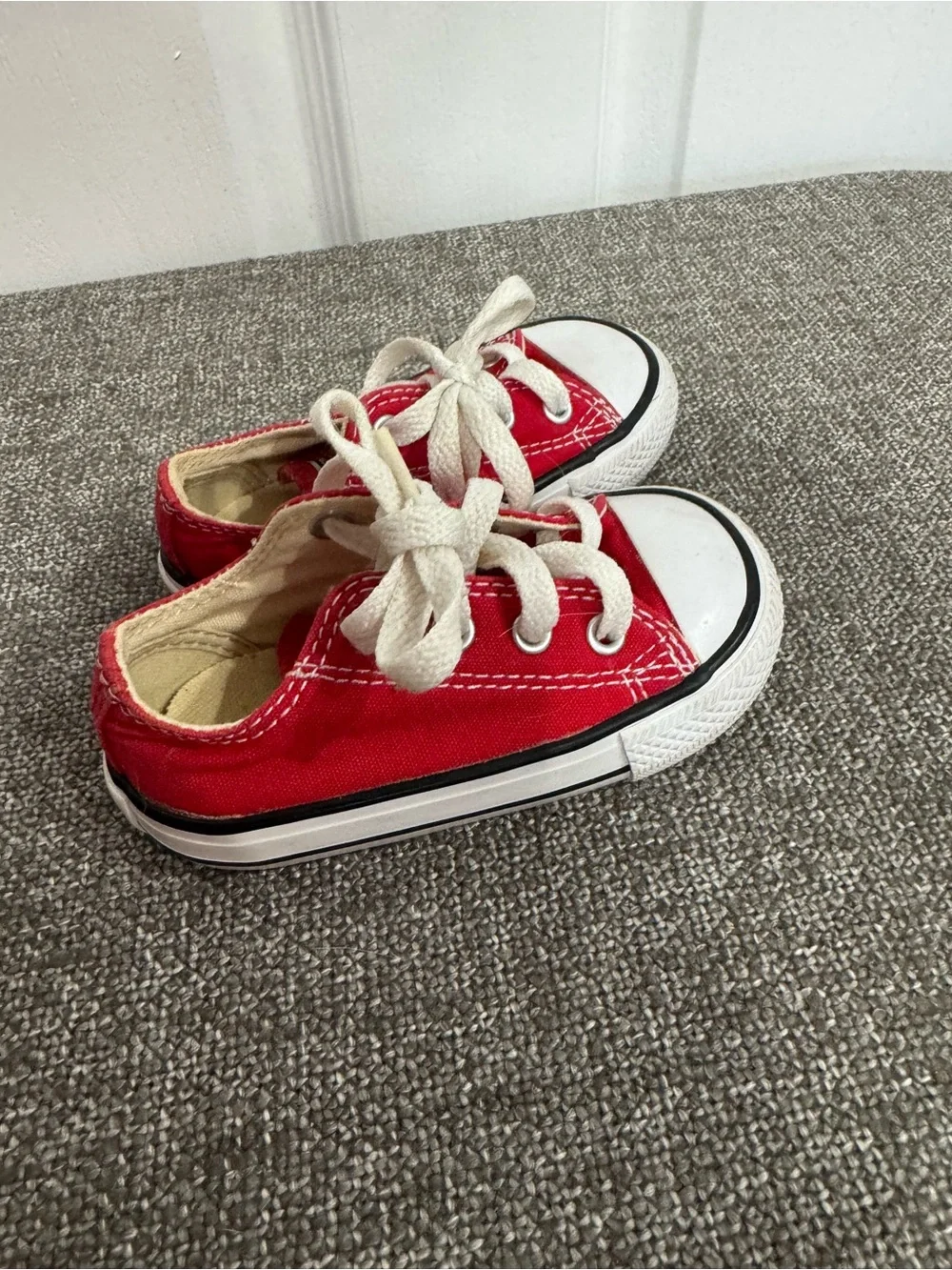 Toddler Converse Red Canvas Low-Top Sneakers with White Laces
